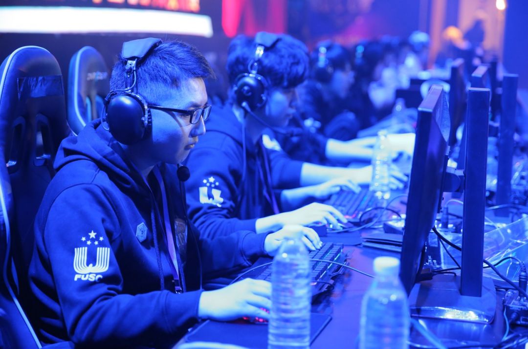 成强势反扑 成强势反扑