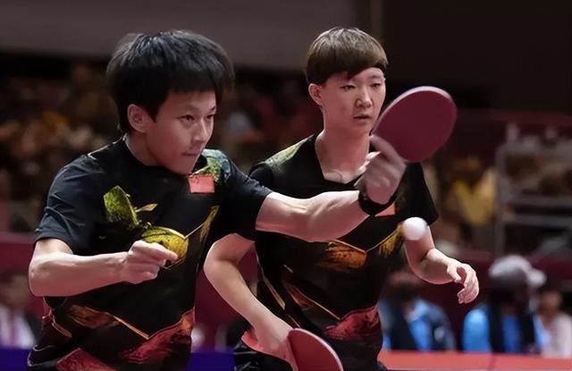 与他对阵的